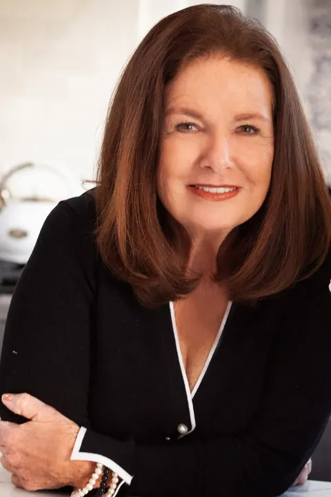 Barbara Rogers, real estate agent in Pasadena