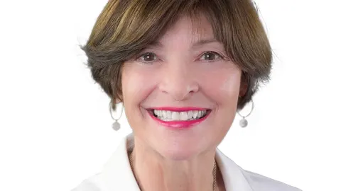 Rowena Emmett, real estate agent in La Canada Flintridge