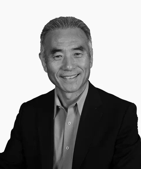 Tom Kwak, real estate agent in Glendale