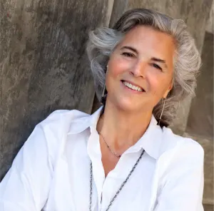 Linda Seyffert, real estate agent in Altadena