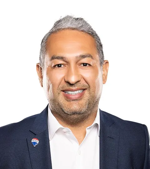 Edgar Adame, real estate agent in Santa Ana