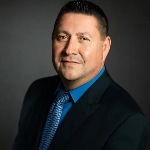 Octavio Aguirre, real estate agent in Long Beach