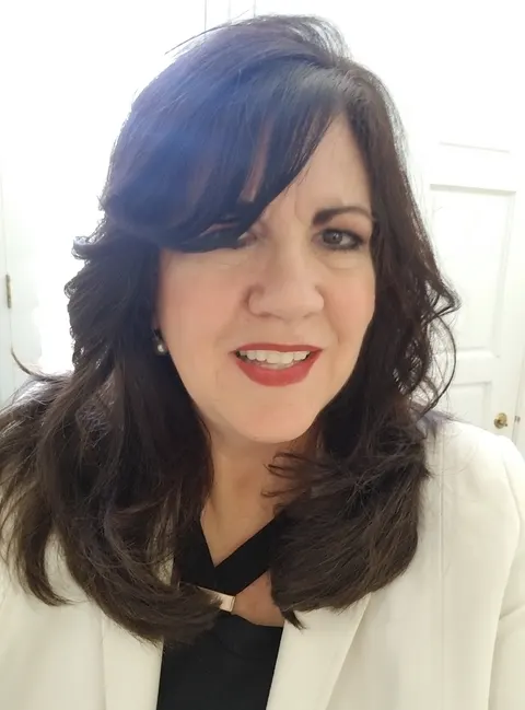 Brenda Baney, real estate agent in Tustin