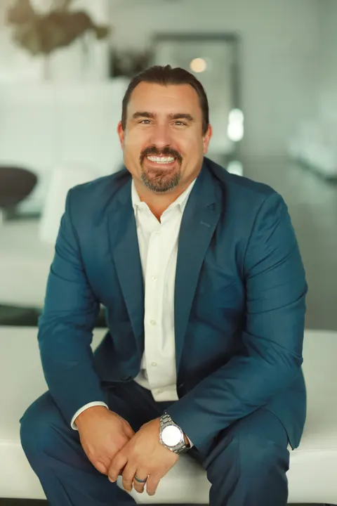 Harold Betts, real estate agent in Lakewood