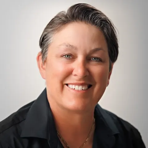 Brahna Pastorini, real estate agent in Long Beach