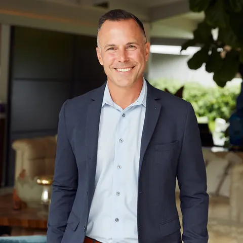 Torey Carrick, real estate agent in Long Beach
