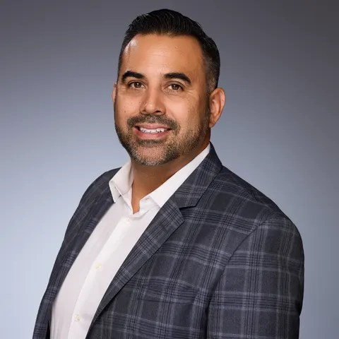 Devlin Duarte, real estate agent in Los Angeles