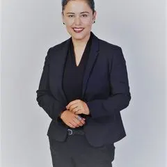 Monica Esquivel, real estate agent in Los Angeles