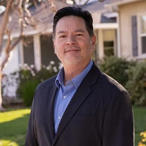 Joshua Ritnimit, real estate agent in Pasadena