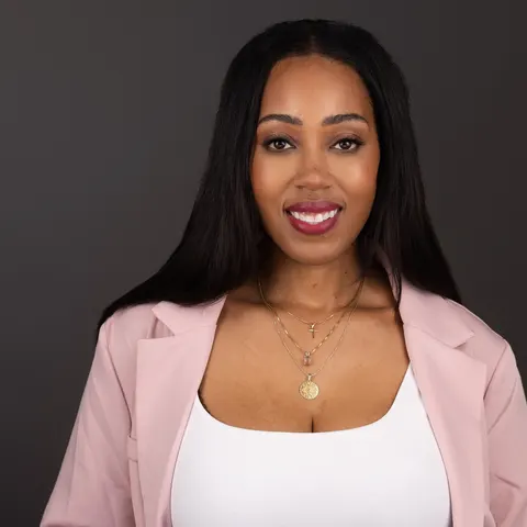 Autumn Davis, real estate agent in Rancho Cucamonga