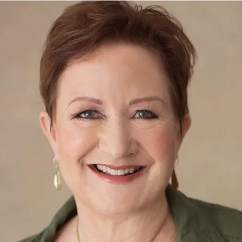 Diana Tyson, real estate agent in Glendale