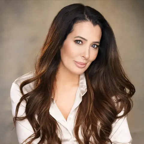 Amy Weber, real estate agent in Los Angeles