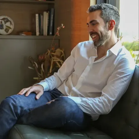 Jake Lazere, real estate agent in Los Angeles