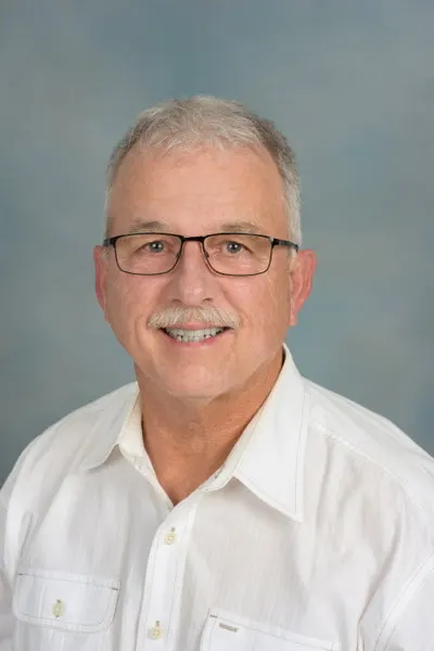 Gary Crabtree, real estate agent in Santa Maria