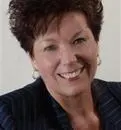 Crystal Cowart, real estate agent in Arroyo Grande