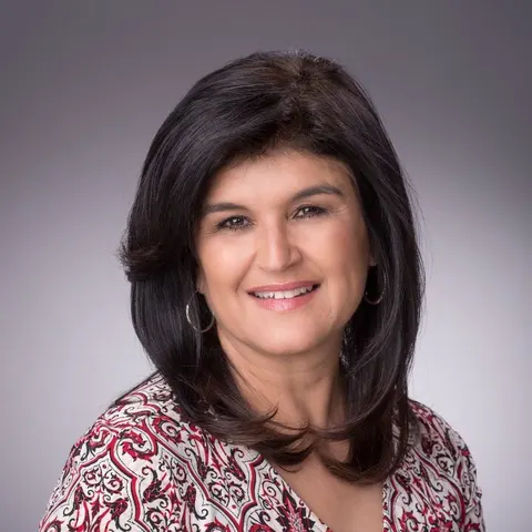 Sylvia Zarate-Sheppard, real estate agent in Santa Maria