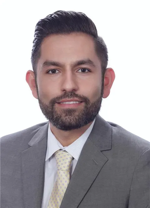 Jose Briseno, real estate agent in Visalia