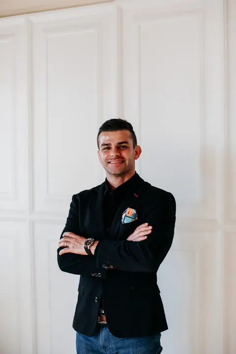 Abel Contreras, real estate agent in Paso Robles