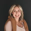 Sarah Oates