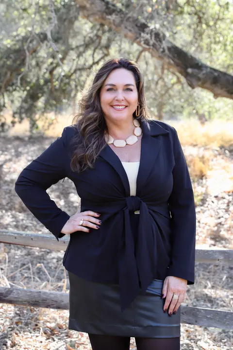 Stephanie Souza, real estate agent in Santa Maria