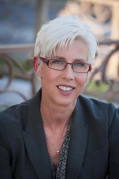 Jackie Gonzalez, real estate agent in La Habra