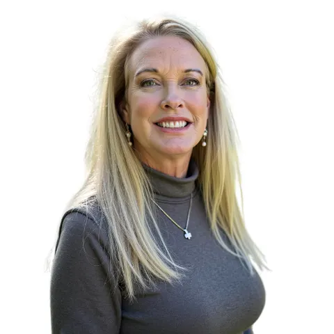 Jennifer Sanchez, real estate agent in Yorba Linda
