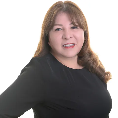 Judith Padilla, real estate agent in Anaheim