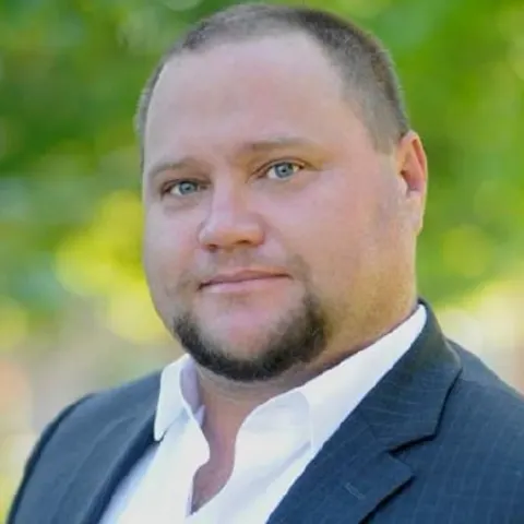 Steve Leitner, real estate agent in Long Beach