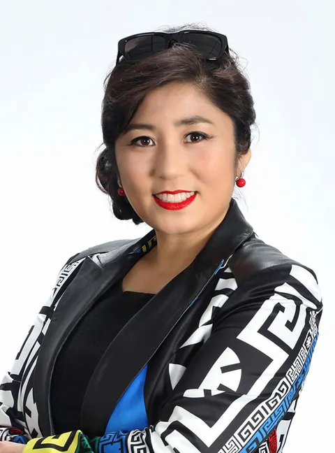 Victoria Lim, real estate agent in Laguna Woods