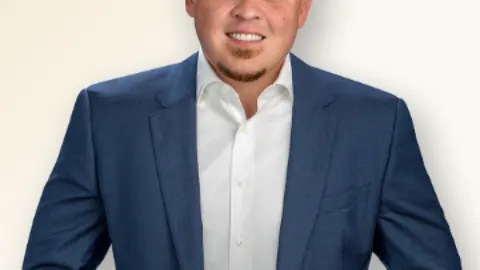 Luis Anaya, real estate agent in Santa Ana