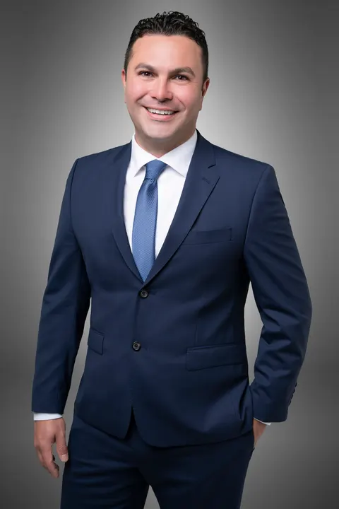Luis Hernandez, real estate agent in Yorba Linda