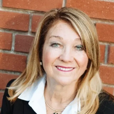 Kathryn Mccarthy, real estate agent in Orange