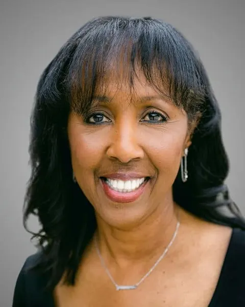Linda Eyman, real estate agent in Long Beach