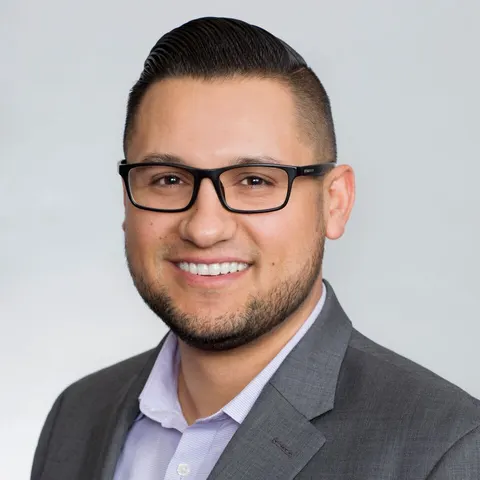 Rene Paez, real estate agent in Victorville
