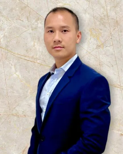 Huy Pham, real estate agent in Placentia