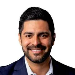 Hugo Pompa, real estate agent in Santa Ana