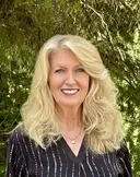 Carolynne Potts
