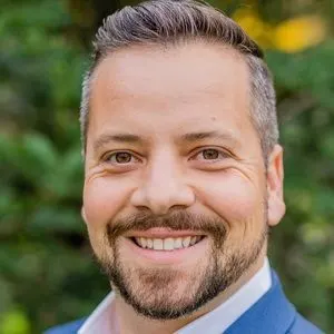 Robert Sousa, real estate agent in Paso Robles