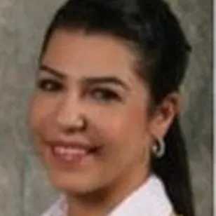 Saghi Nazerpour, real estate agent in Long Beach