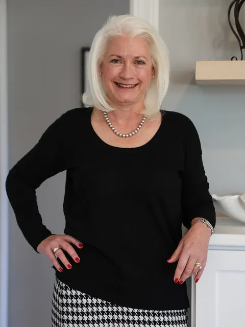 Michelle Sullivan, real estate agent in Anaheim Hills