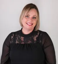 Jennifer Tackney, real estate agent in Garden Grove