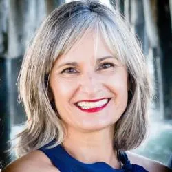 Sarena Jack, real estate agent in Long Beach