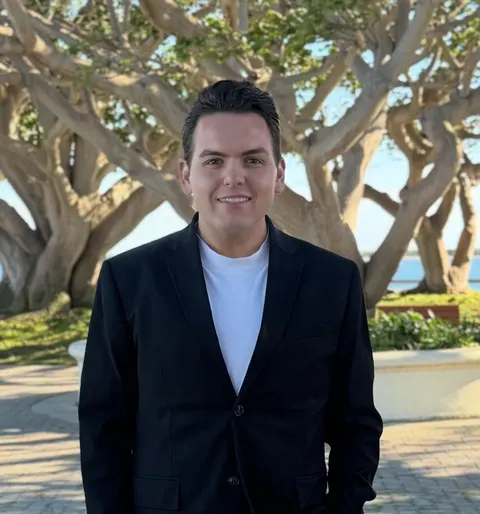 Chase Kozak, real estate agent in Los Angeles
