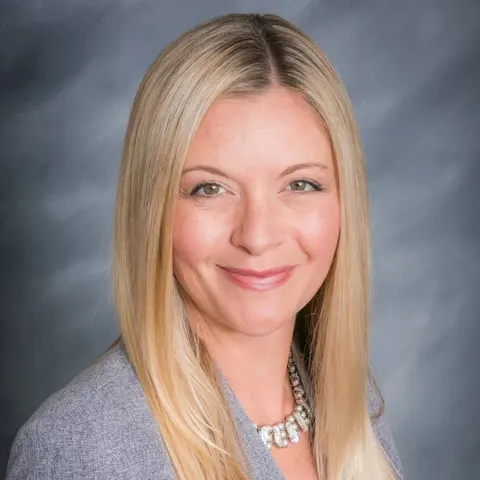 Carrie Miller, real estate agent in Torrance