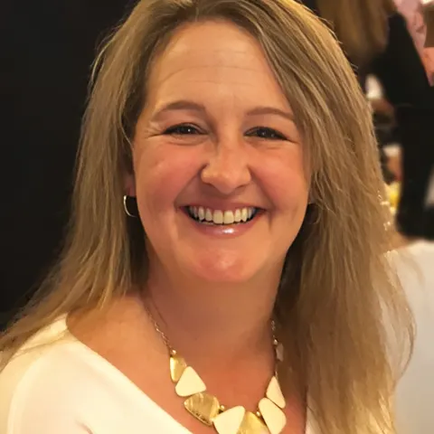 Mary Miloe, real estate agent in San Pedro
