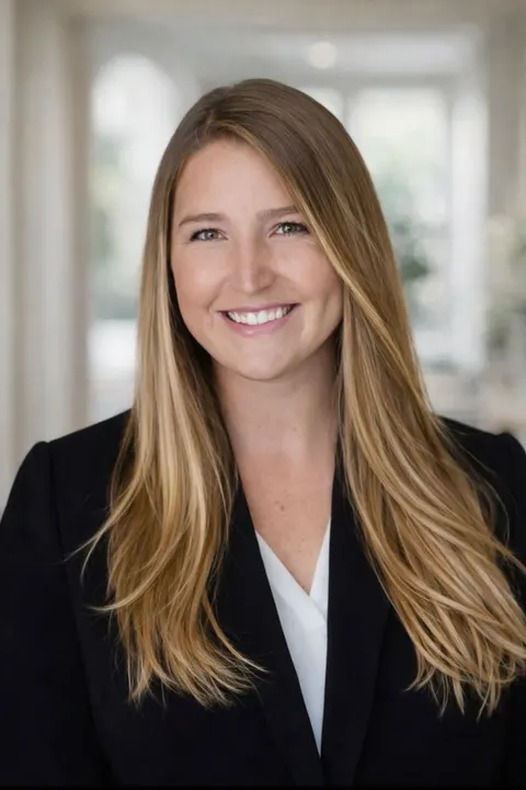 Hanna Anderson, real estate agent in Corona