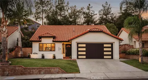Jayden Aseniero, real estate agent in Stevenson Ranch