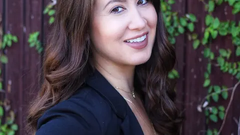 Amanda Aviles, real estate agent in Whittier