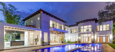 Christopher Ayonn, real estate agent in Aliso Viejo