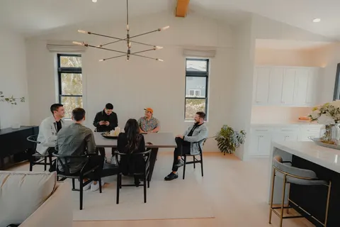 Viviana Borroel, real estate agent in Santa Ana